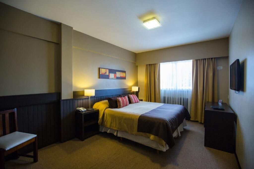 Literie hypoallergénique, minibar, coffres-forts dans les chambres