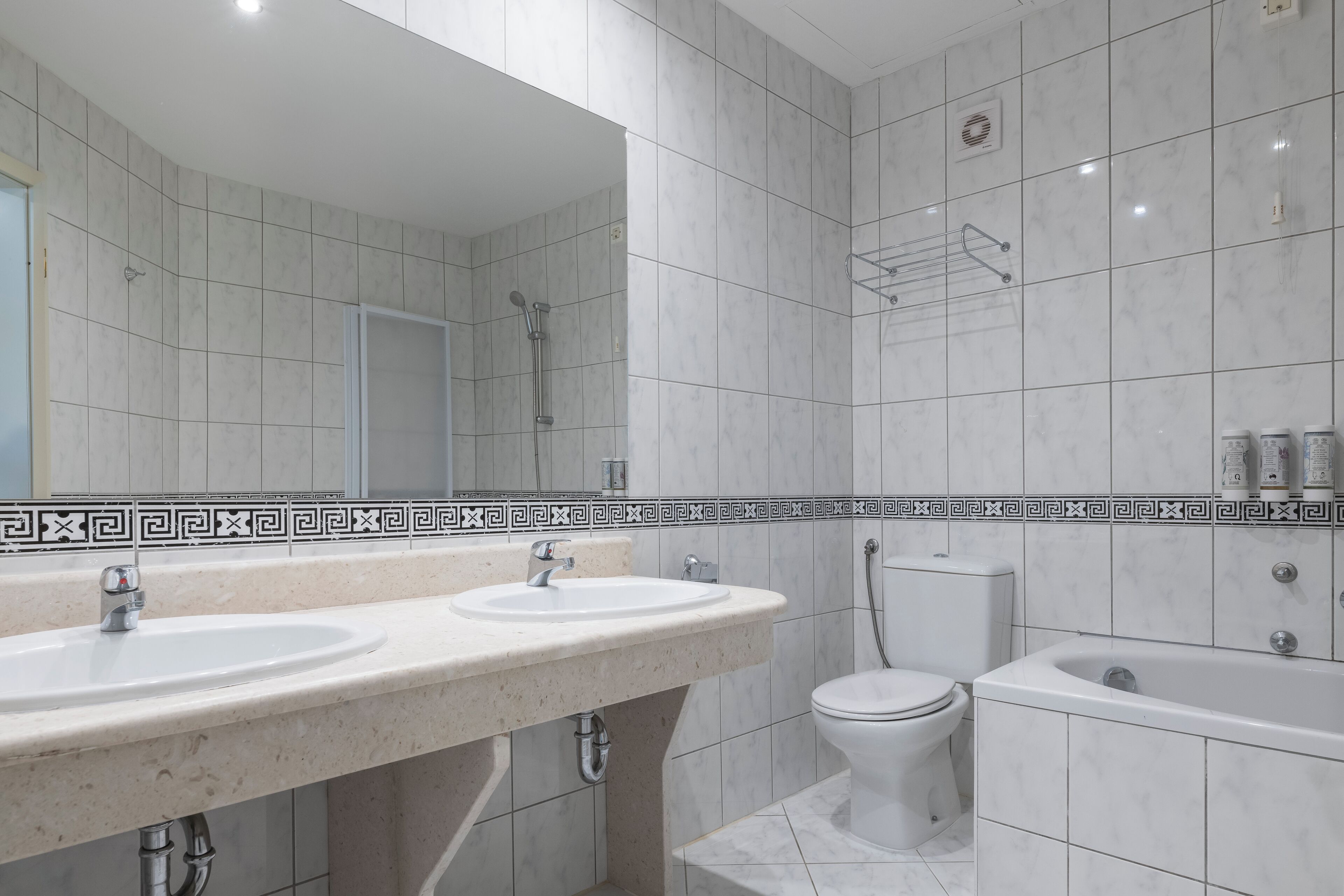 family suite | bathroom | eco-friendly toiletries, hair dryer, towels