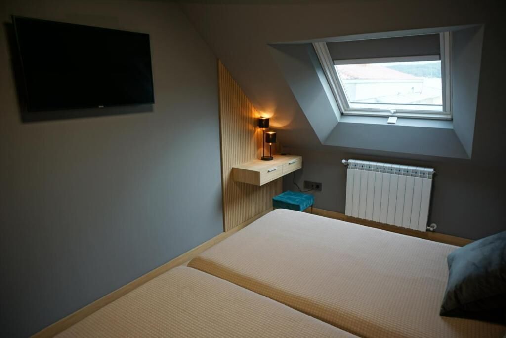 frette italian sheets, premium bedding, tempur-pedic beds, minibar