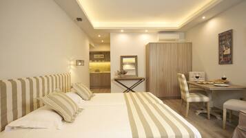 Superior Triple Room | Premium bedding, down duvets, pillow-top beds, in-room safe