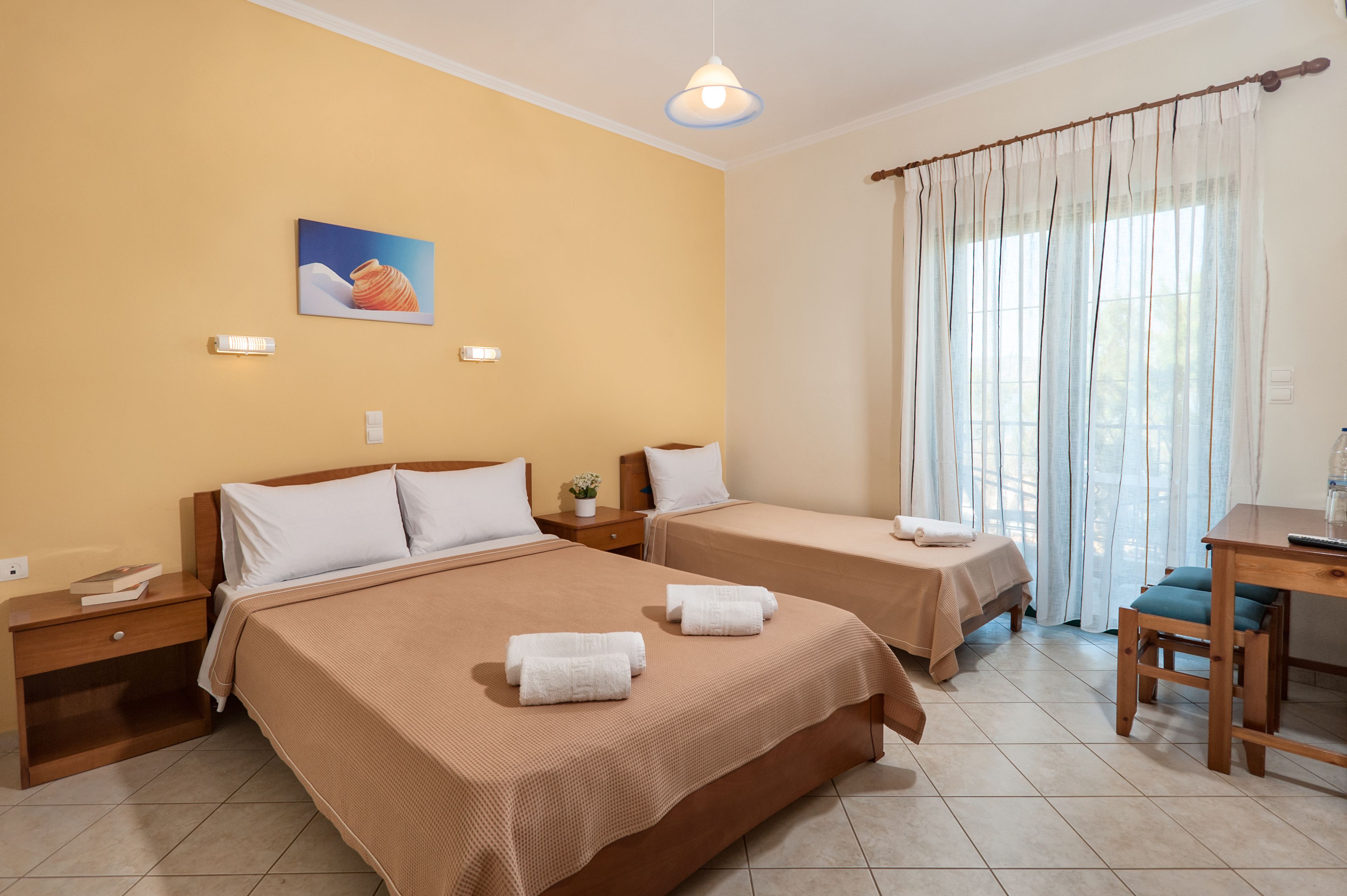 standard room, sea view | minibar, free wifi