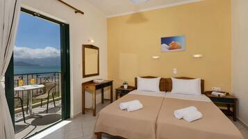 Standard Room, Sea View | Minibar, free WiFi