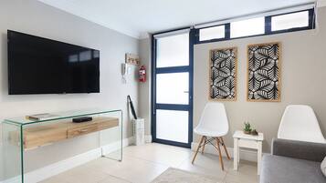 LÀgenhet Deluxe - 1 sovrum | Allergitestade sÀngklÀder och memory foam-madrasser