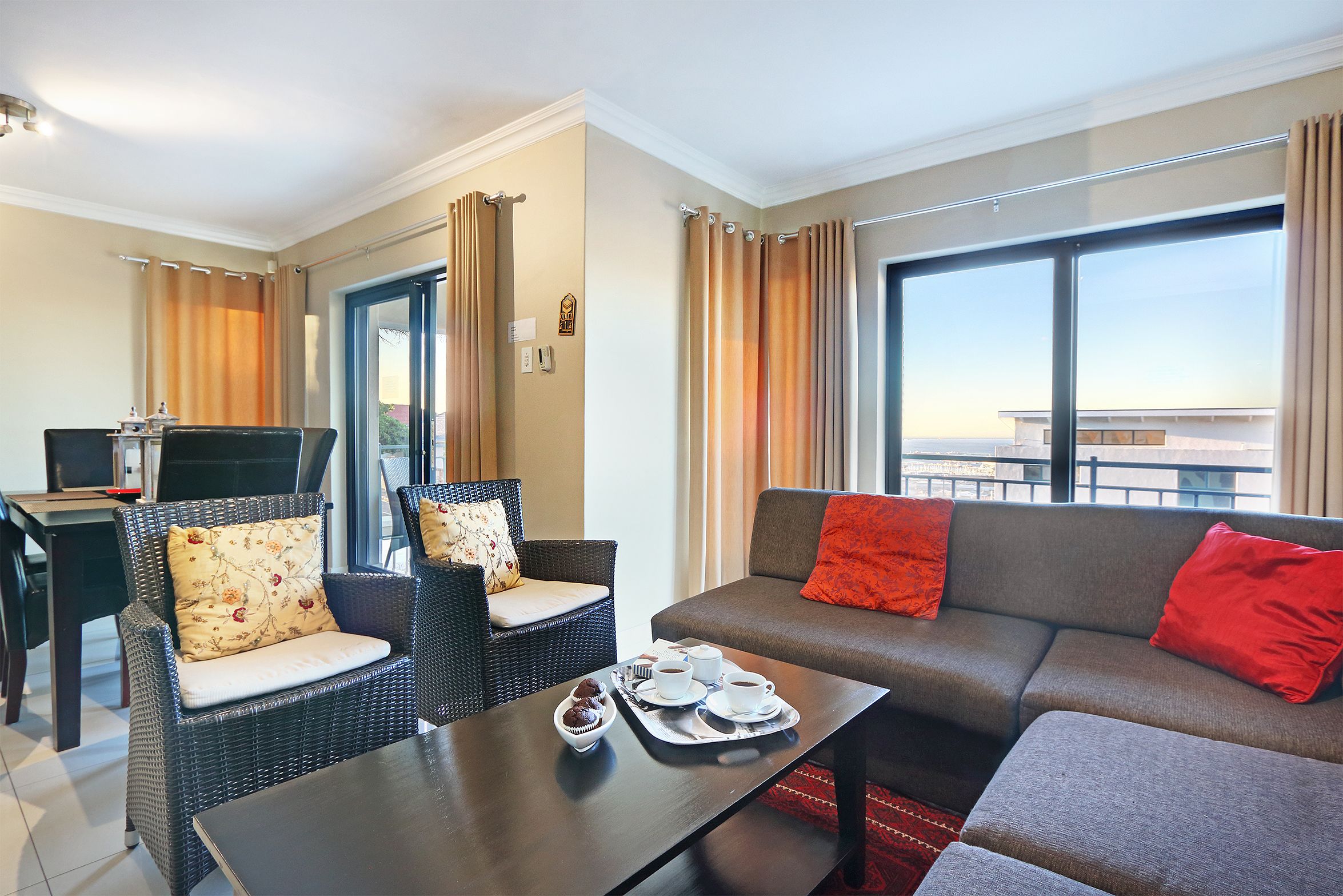 MANDELAS GOLD- 2 BEDROOM 2 BATHAPARTMENT | 低過敏寢具、記憶床墊、客房內保險箱、隔音