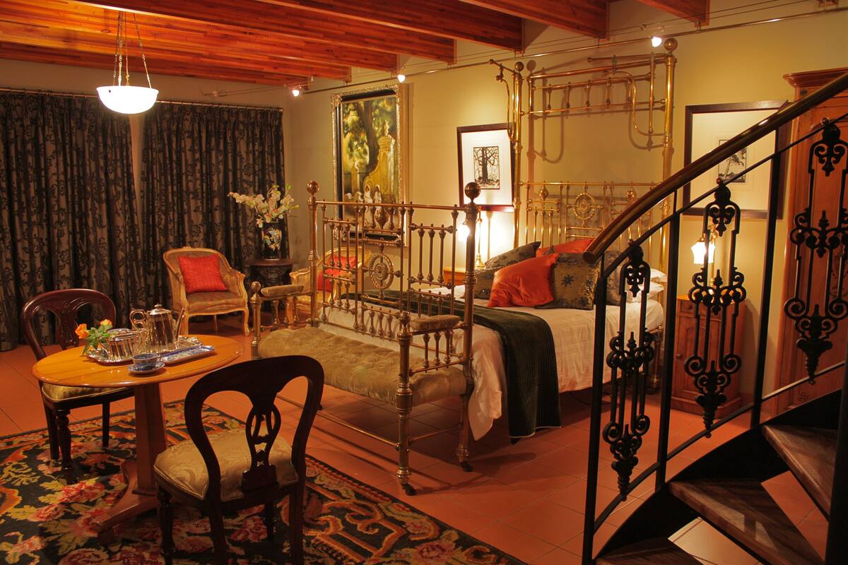 Studio (Loft) | Minibar, in-room safe, soundproofing, free WiFi