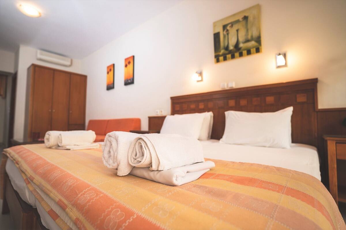 standard studio (semi basement) | 1 bedroom, blackout curtains, iron/ironing board, free cots/infant beds