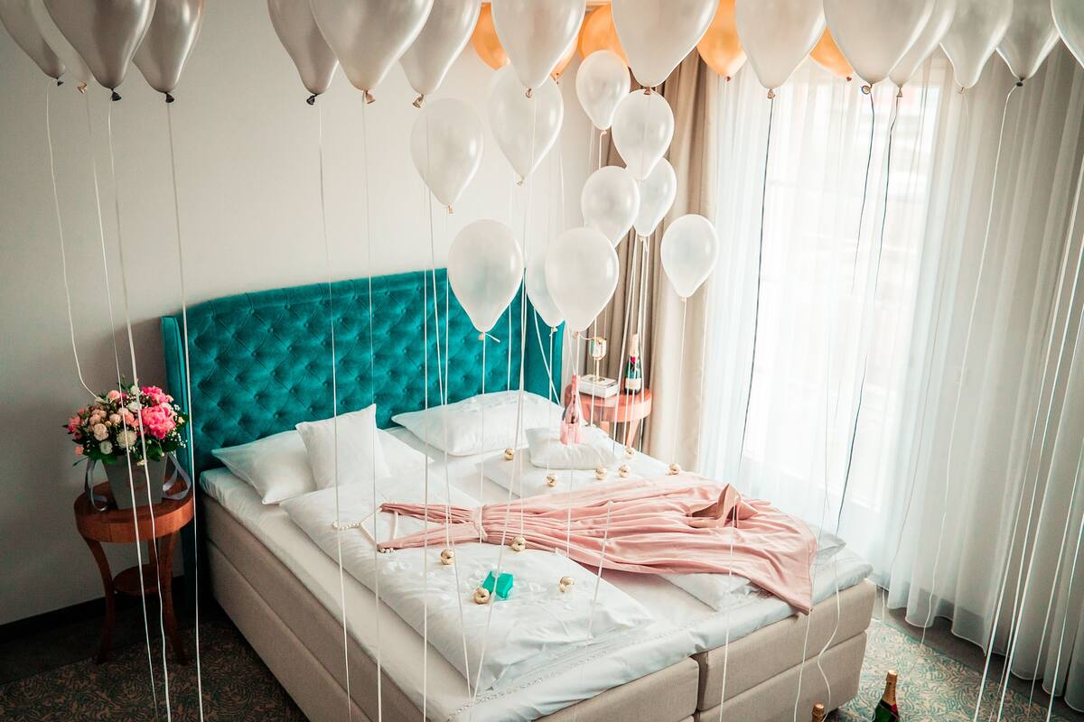 Deluxe Double Room | Minibar, desk, soundproofing, cribs (free)