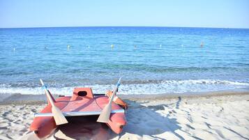 Plage privée à proximité, navette pour la plage, parasols