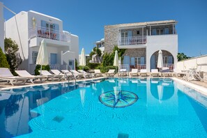 Outdoor pool, pool umbrellas