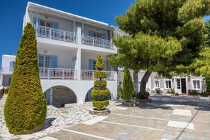 Entrada de la propiedad