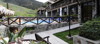 ホテル キンタ ド セラド