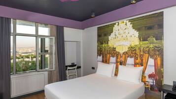 Minibar, in-room safe, desk, soundproofing