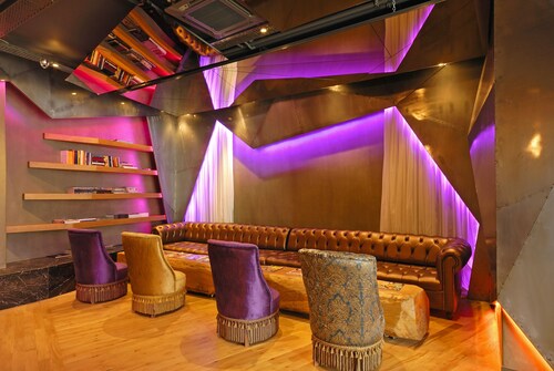 Tulip City Hotel & SPA