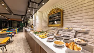 Inbegriffenes Frühstücksbuffet