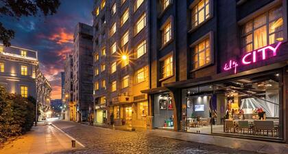 Tulip City Hotel & SPA