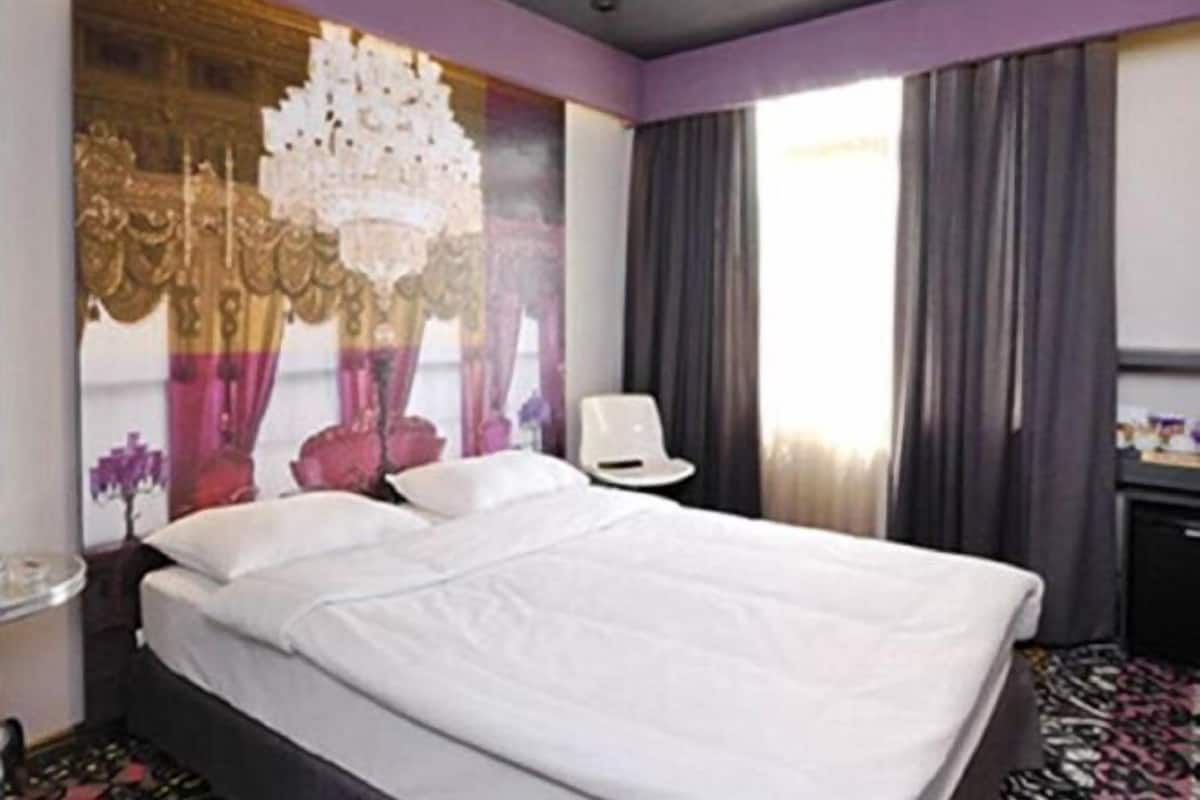 Minibar, in-room safe, desk, soundproofing