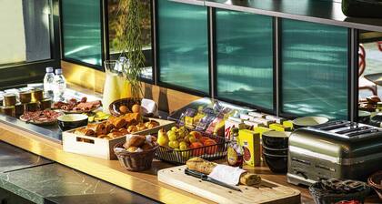 Ibis Annecy Cran Gevrier Hotel