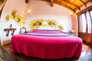 Superior Room | Laptop workspace, free WiFi, bed sheets - Hotel La Casona (Tapalpa)