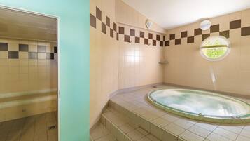 Bain à remous intérieur