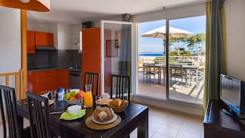 In-room dining