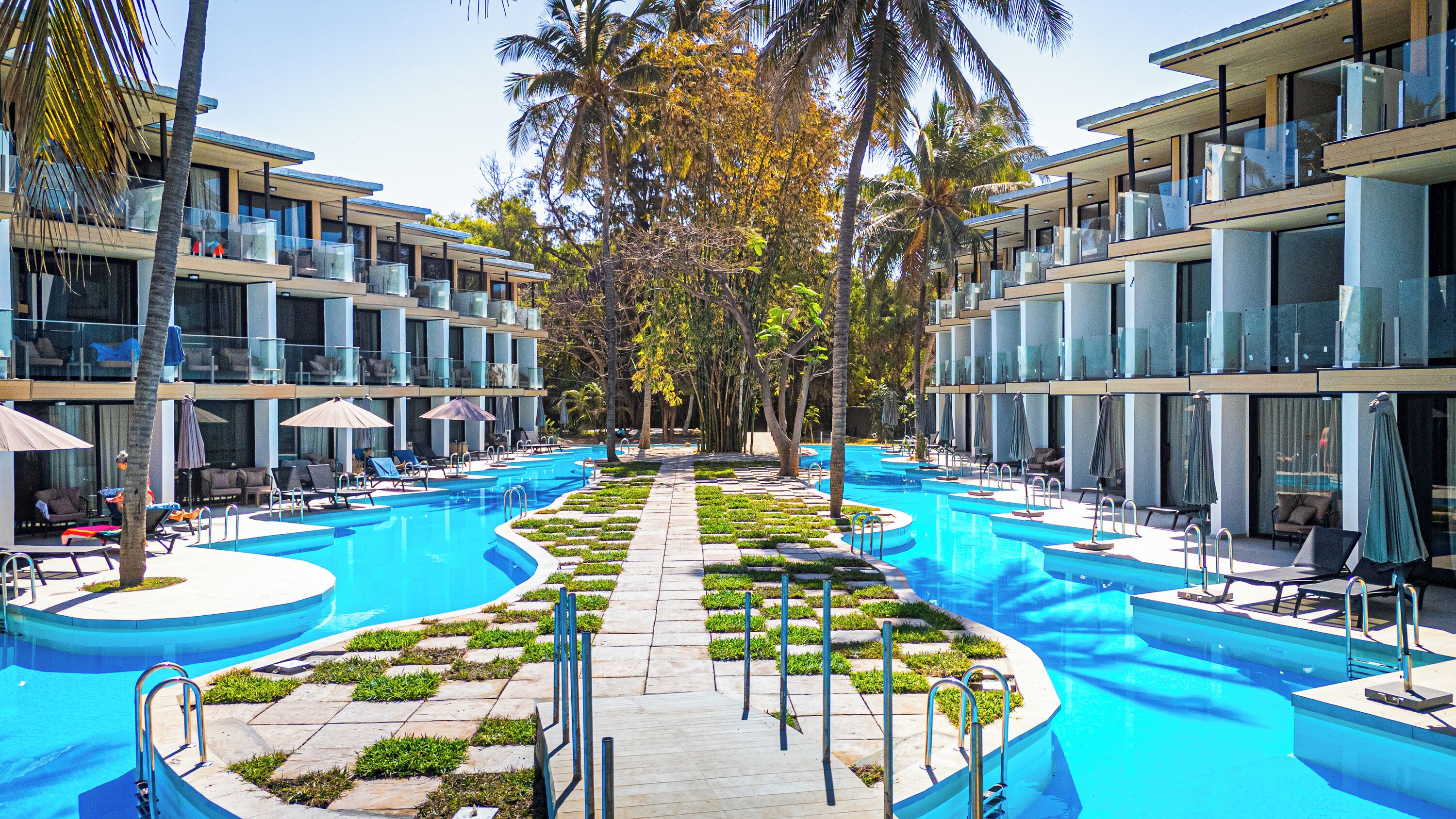 ห้องพรีเมียม, สระว่ายน้ำส่วนตัว | สระว่ายน้ำส่วนตัว