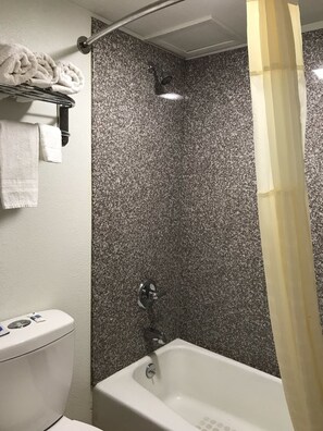 Standard Room, 2 Queen Beds | Bathroom | Shower, towels - Best Budget Inn - Abilene (Abilene)