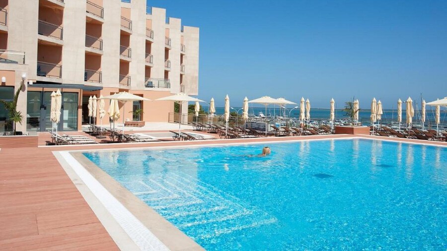Real Marina Hotel & Spa
