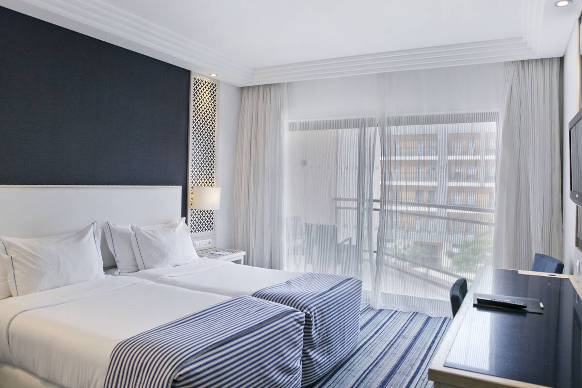 Premium bedding, minibar, in-room safe, desk