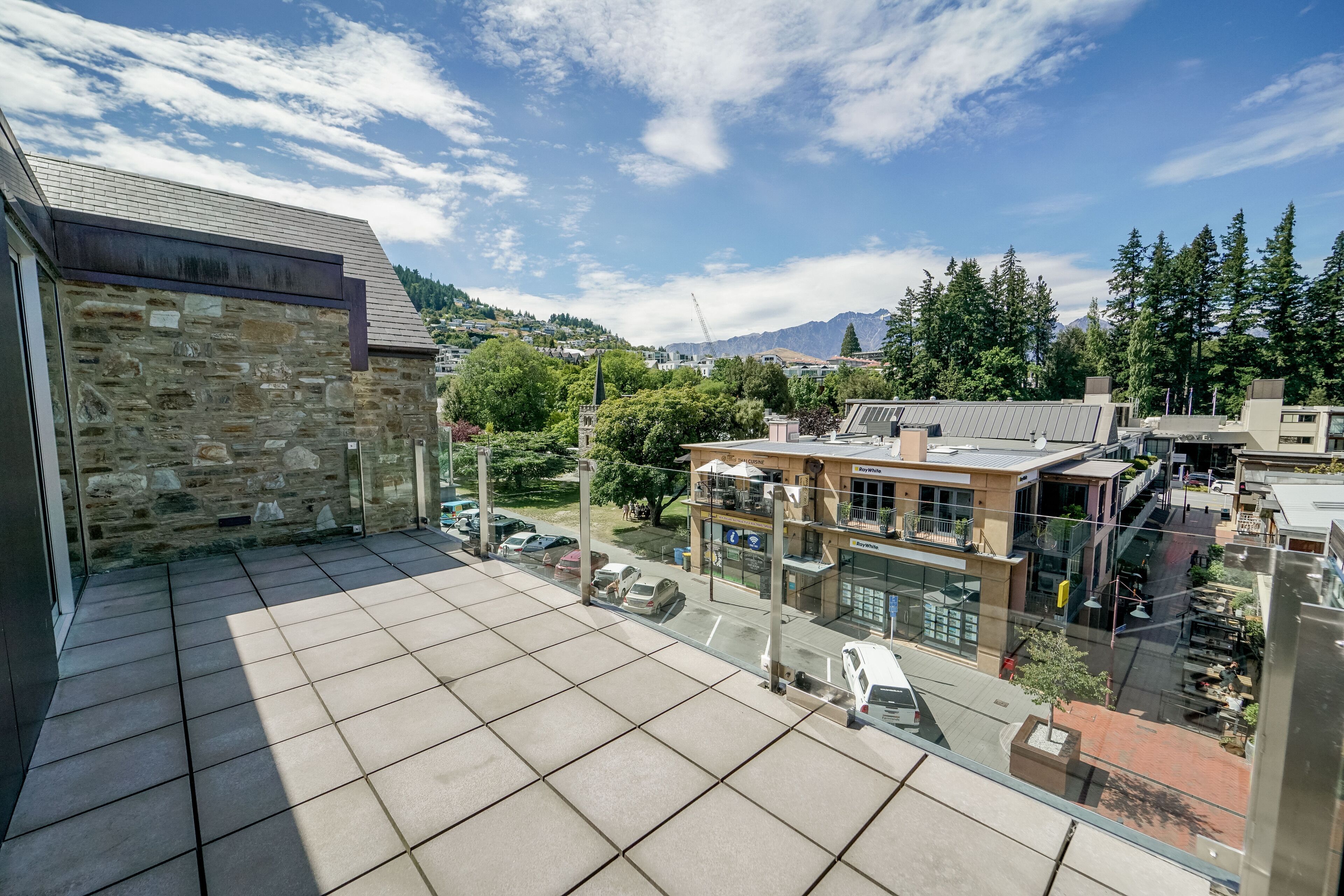 Photo - Nomads Queenstown Hostel