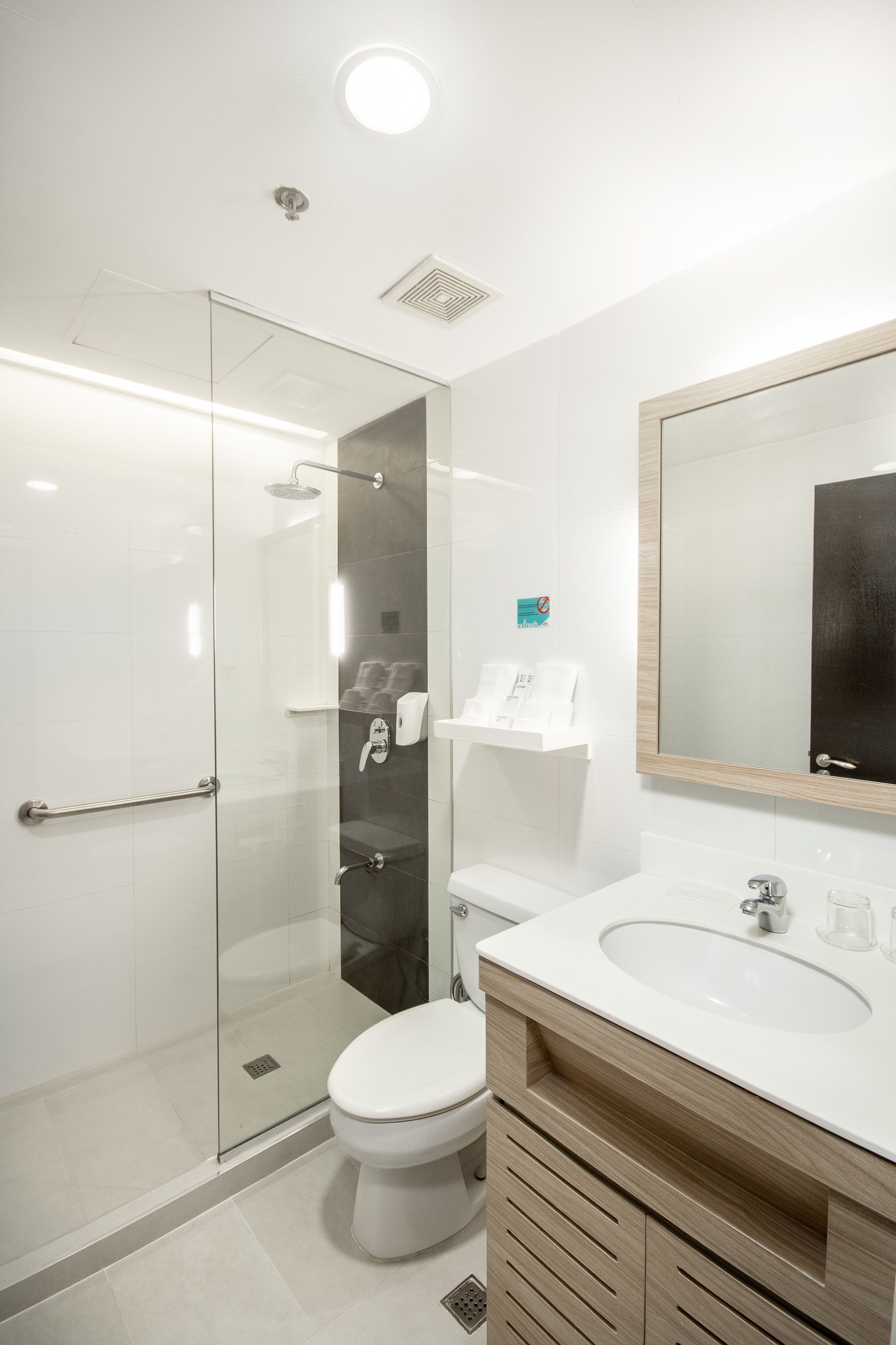 Photo - Microtel by Wyndham Mall of Asia