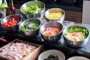 Daily buffet breakfast for a fee - Hotel Vista Ebina (Ebina)