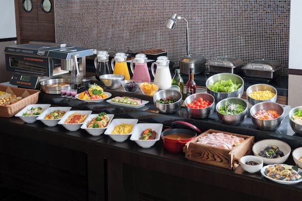Daily buffet breakfast (JPY 1800 per person) - Hotel Vista Ebina (Ebina)