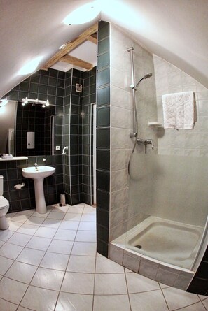 Apartment (Villa Montemarco) | Bathroom