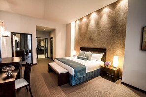Classic Room, City View | In-room safe, desk, laptop workspace, free WiFi - Lidotel Margarita (Maneiro)
