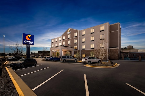 Comfort Inn & Suites Augusta West Near Fort Gordon