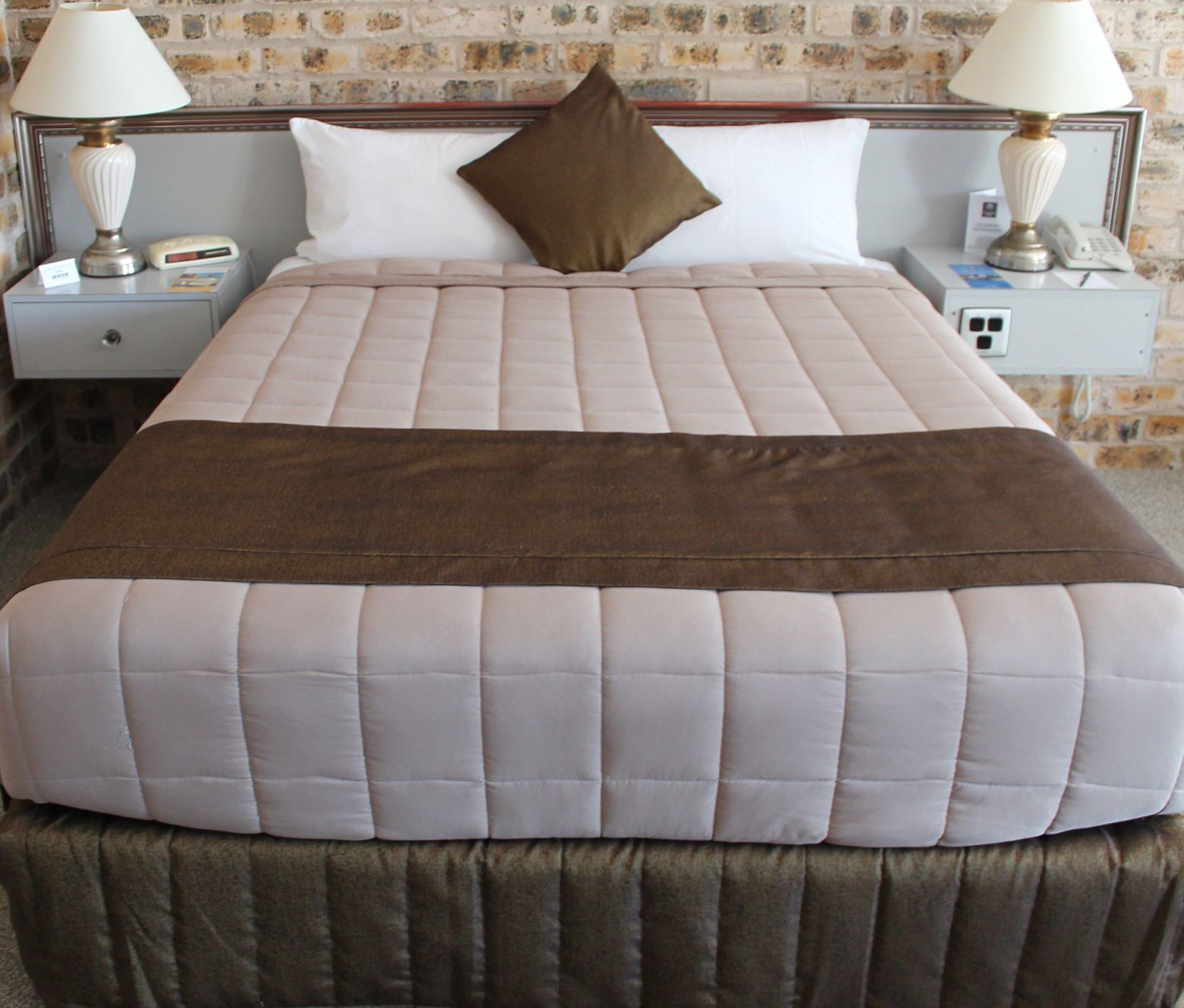 Desk, blackout drapes, iron/ironing board, WiFi