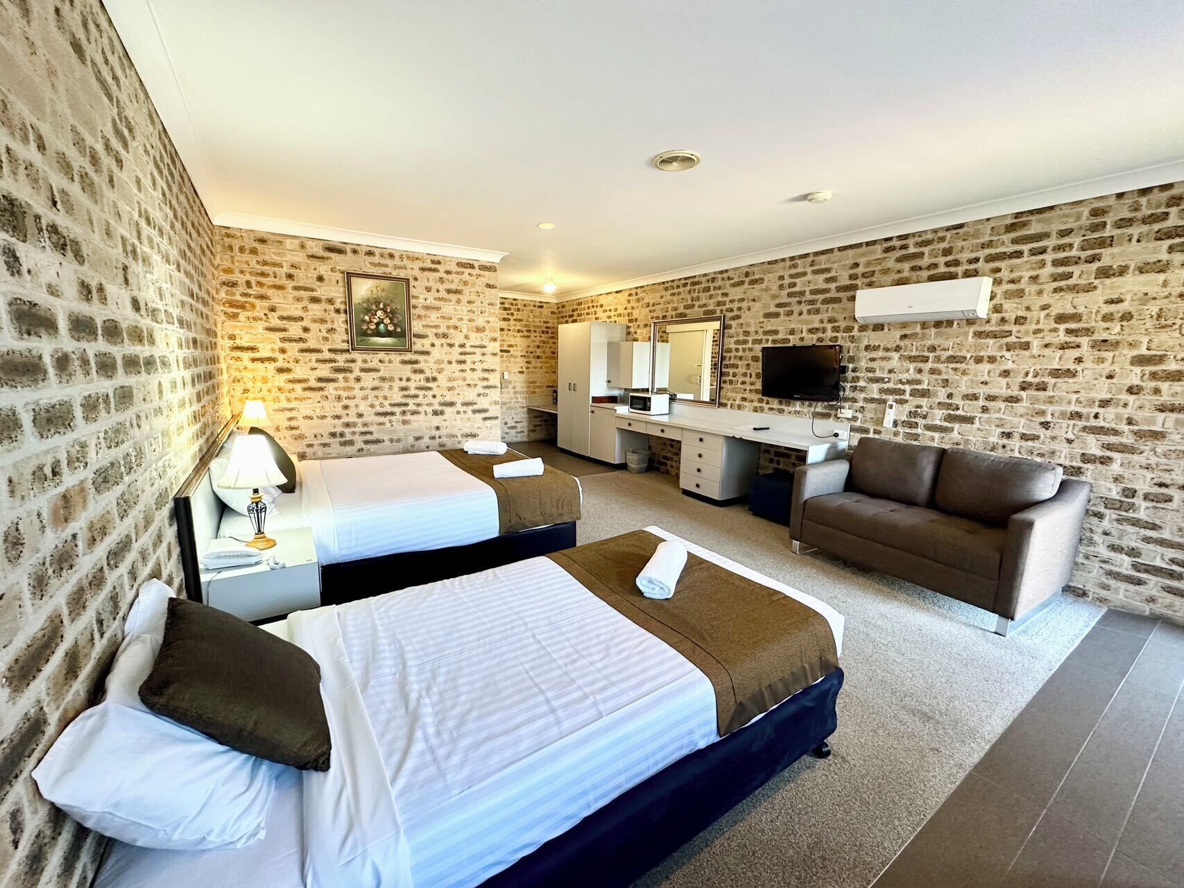 twin room, accessible | 1 bedroom, desk, blackout curtains, iron/ironing board