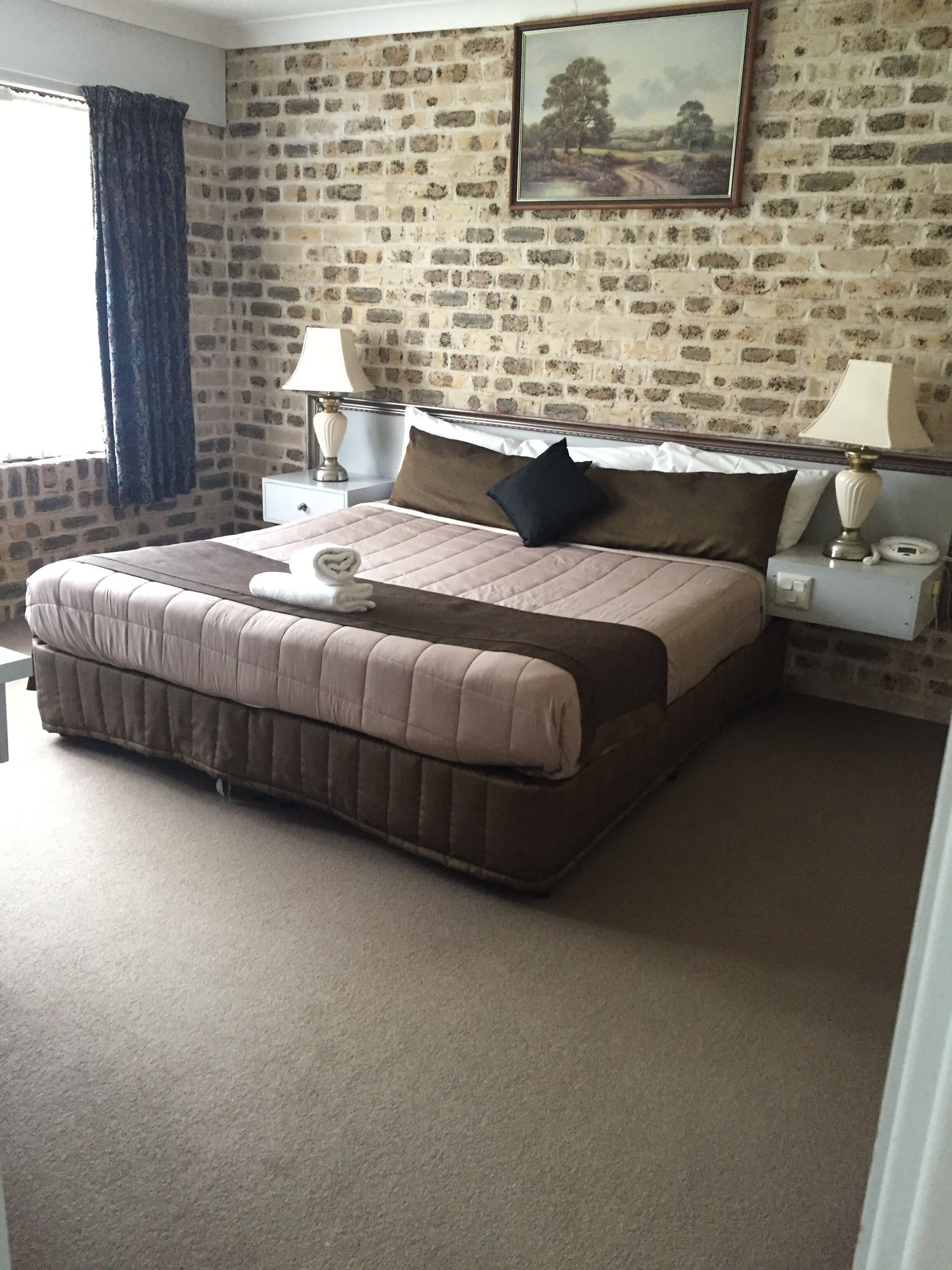 Desk, blackout drapes, iron/ironing board, WiFi