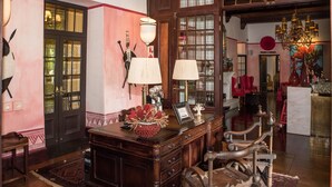 Unclassified image, 5 of 51, button - Hout Bay Manor (Cape Town)