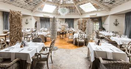 Hout Bay Manor