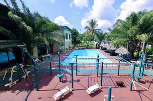 Piscina externa