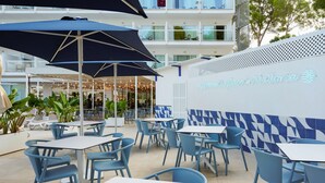 Unclassified image, 2 of 41, button - Hotel ILUNION Palmanova Mallorca (Calvia)