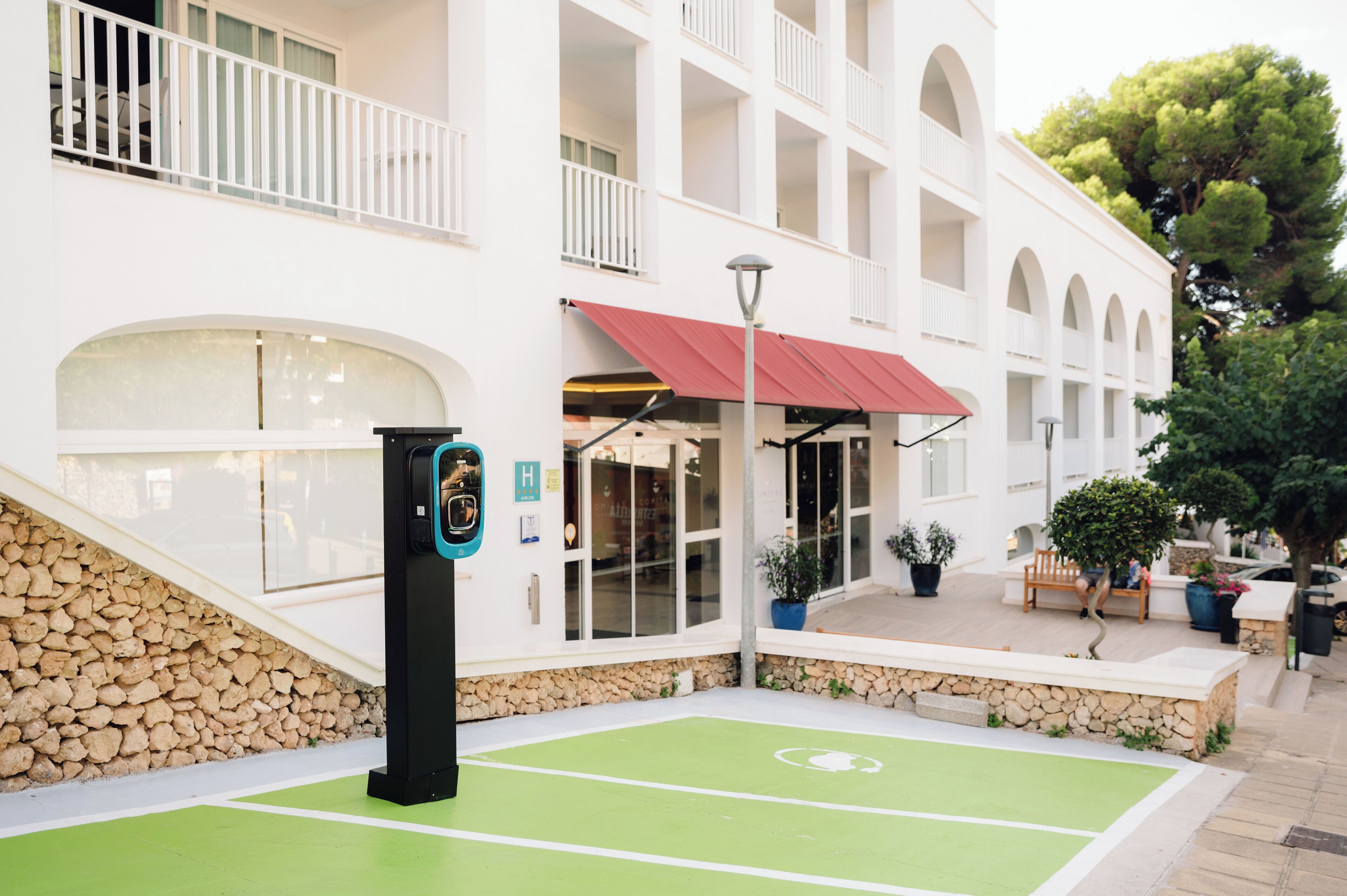 Parcheggio non assistito (EUR 10 al giorno)