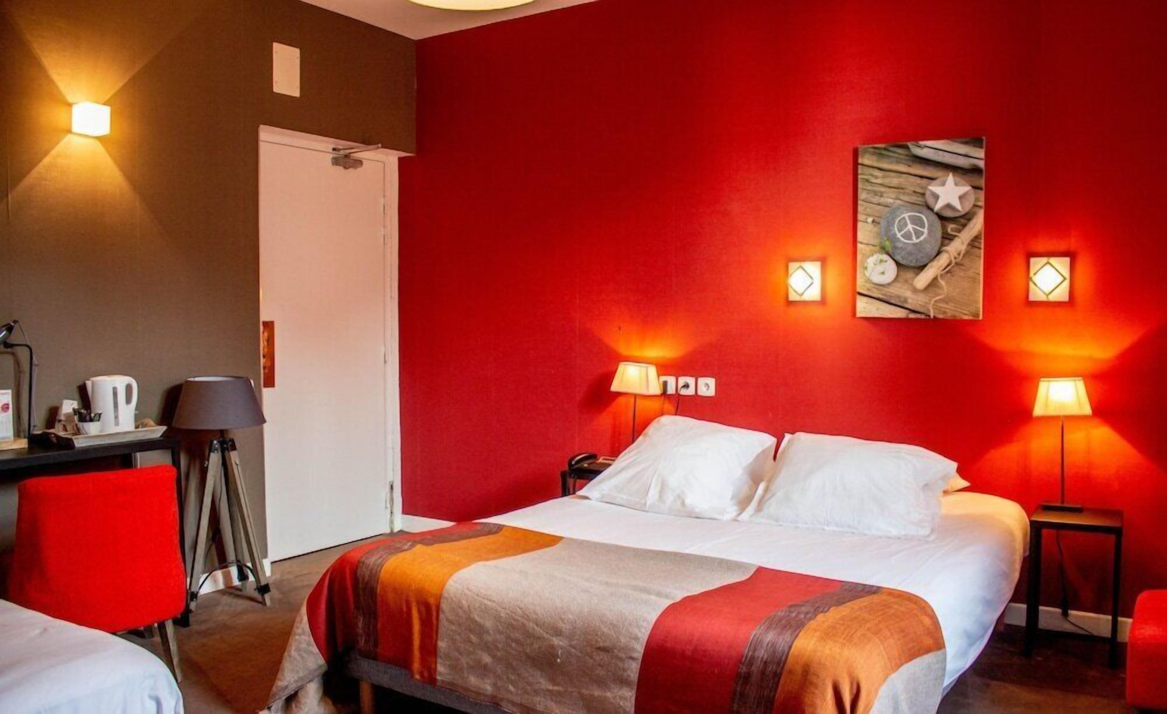 Bureau, chambres insonorisées, Wi-Fi gratuit, draps fournis