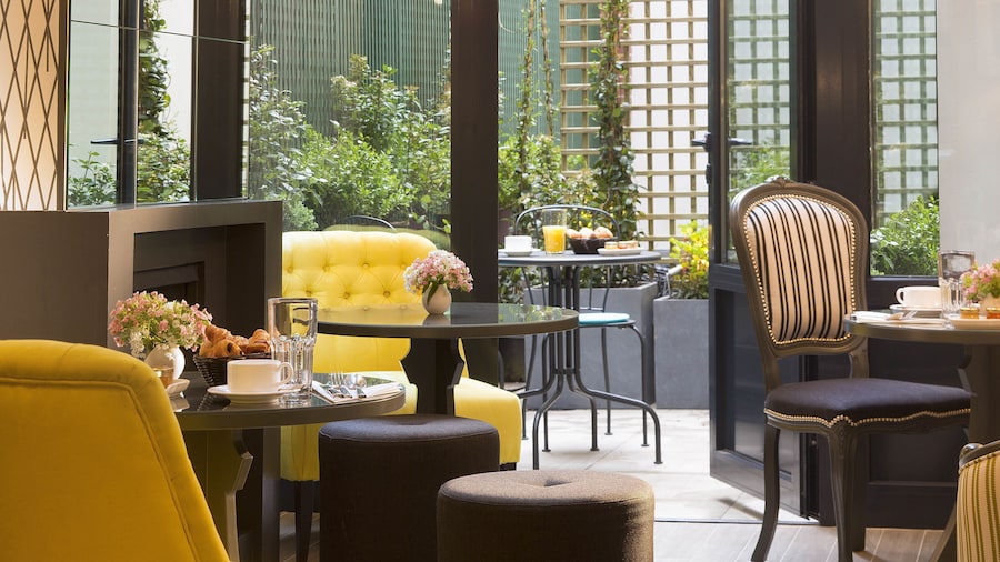 Les Plumes Hôtel Paris