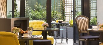 Les Plumes Hôtel Paris