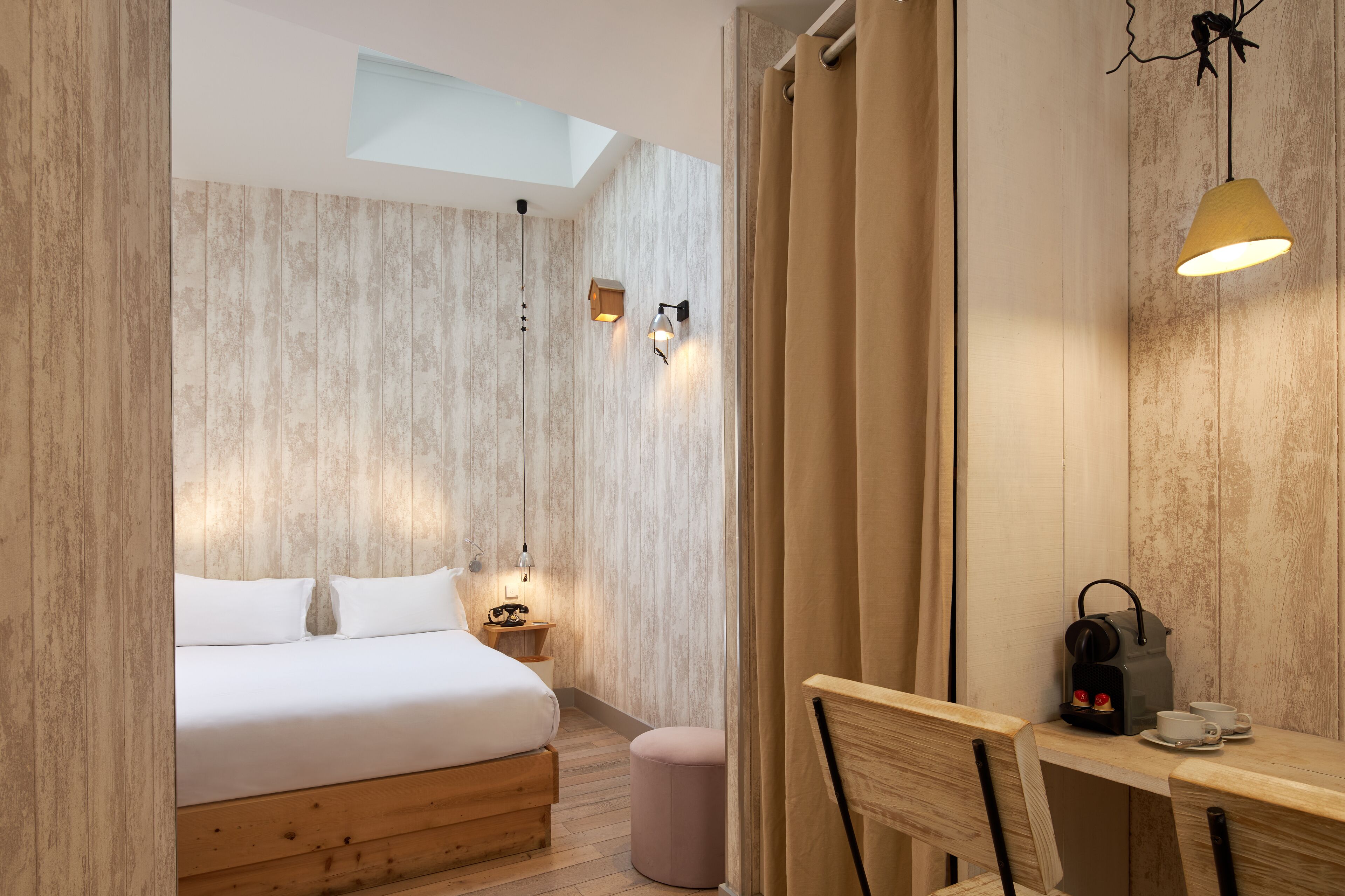 2 bedrooms, minibar, in-room safe, laptop workspace