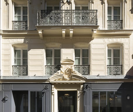 Les Plumes Hôtel Paris