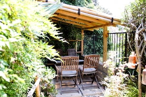 Family Room, City View | Terrace/patio - Le Panoramic Boutique Hotel (Nice)