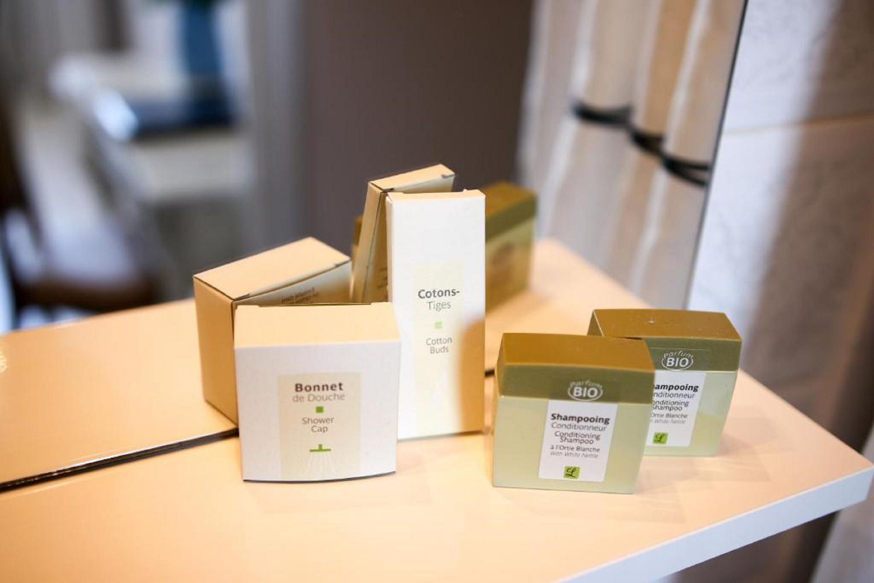 single room, city view | bathroom | shower, free toiletries, hair dryer, towels